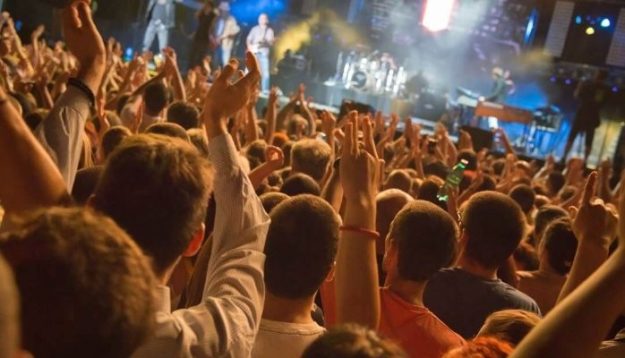 How Marketing Music Bands Benefits Members