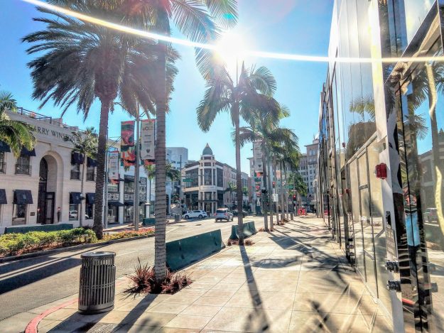 How Consultants Help Beverly Hills Retailers Thrive in 2025