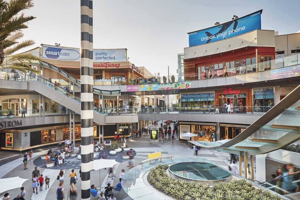 Business Consulting Agency | Blog How Santa Monica Retailers Transitioned for 2025 and the Future