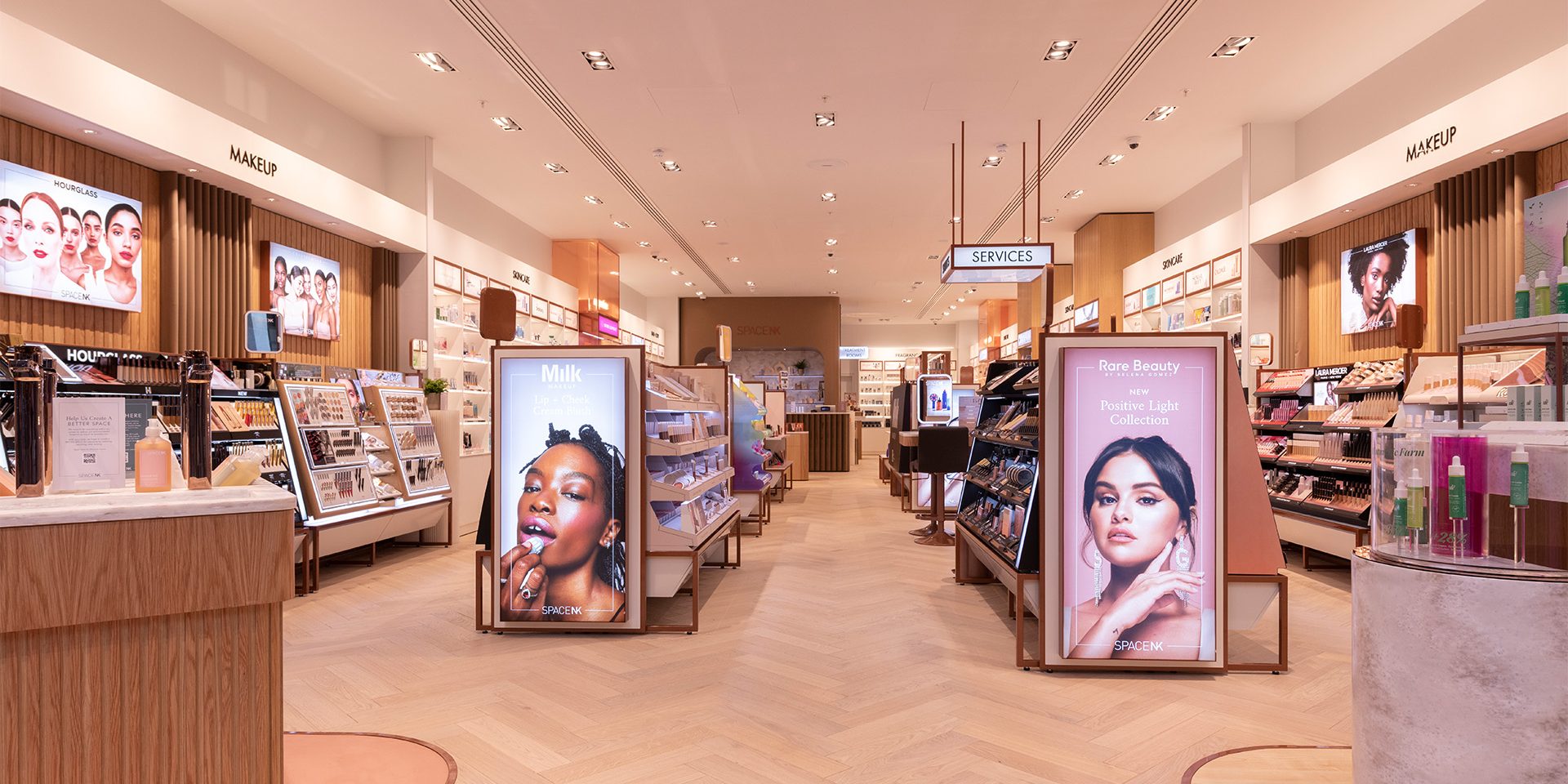 How Business Consulting Helps Skincare Retail Brands Scale Successfully